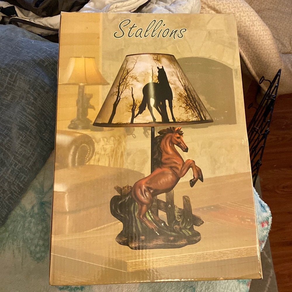 Stallion horse lamp